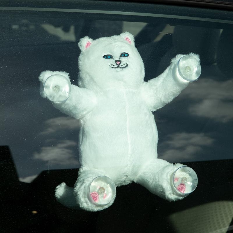 Ripndip Nerm Window Plush Suction Cup Plush Doll Accessories White | CA ZG2760