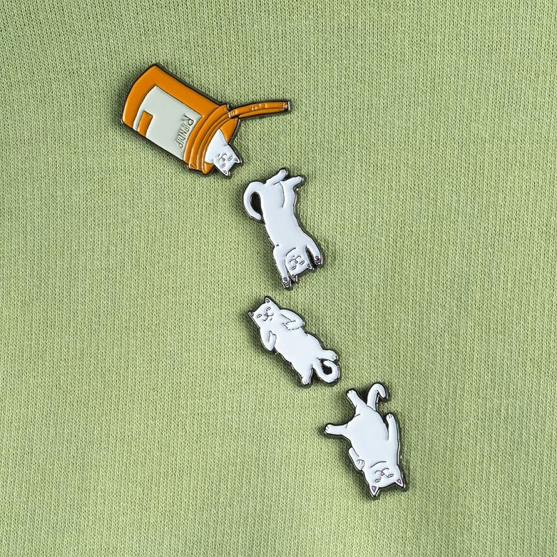 Ripndip Nermal Pills Pin Pack Accessories White | CA MA2852