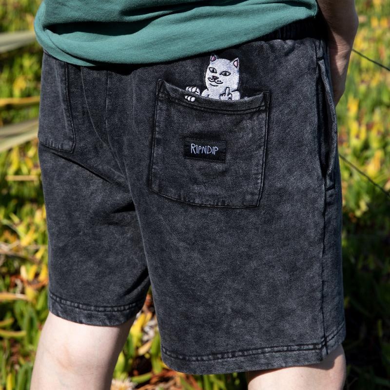 Ripndip Peek A Nermal Sweat Shorts Black Wash | CA MA2207